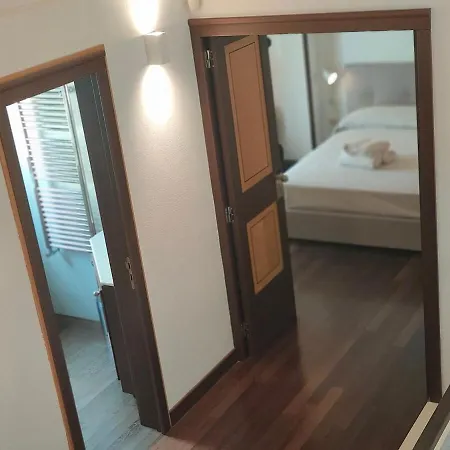 Cconforthotels Dimora San Triggiano Apartman